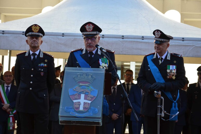 Carabinieri, generale Neosi comandante Legione Abruzzo e Molise ...