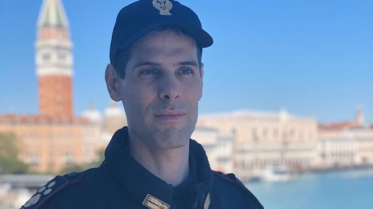 POLIZIA, ADDIO AL COMMISSARIO LEONARDO PETRUCCI: SI SPEGNE A SOLI 55 ANNI