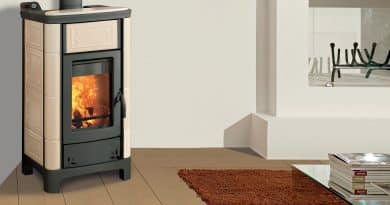 Stufa in maiolica in un alloggio di servizio dei carabinieri, vicenda finita davanti al tribunale militare con assoluzione e restituzione