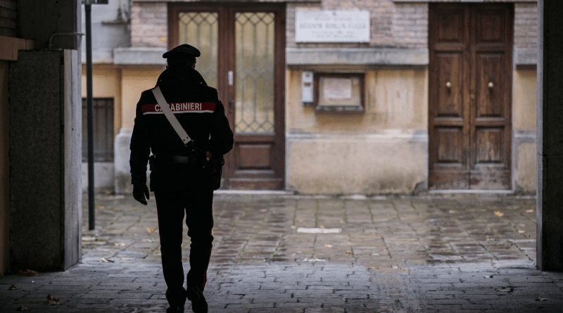 Carabinieri a lutto per l'emergenza suicidi del 2026.