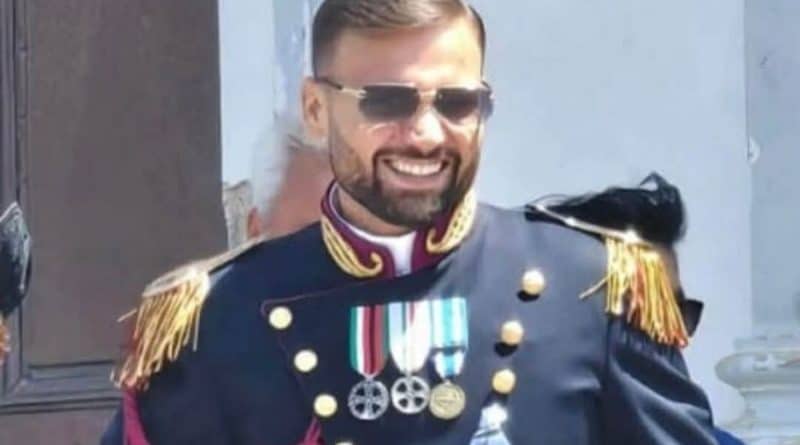 Francesco Schiavone, poliziotto morto a 38 anni dopo un malore: cordoglio a Marano e vicinanza alla famiglia