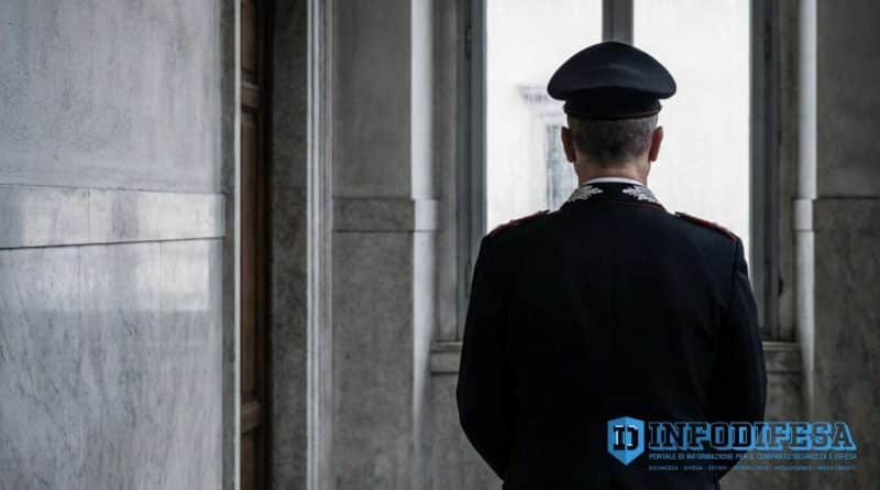 Colonnello dei carabinieri indagato per maltrattamenti e lesioni dopo la denuncia della moglie per insulti, umiliazioni e presunte violenze