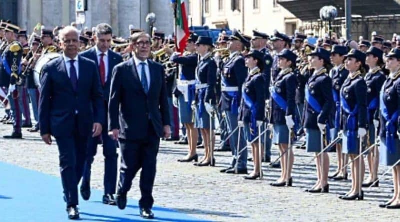 Il Capo della Polizia Vittorio Pisani durante il discorso per il 174° anniversario della Polizia di Stato in Piazza del Popolo a Roma