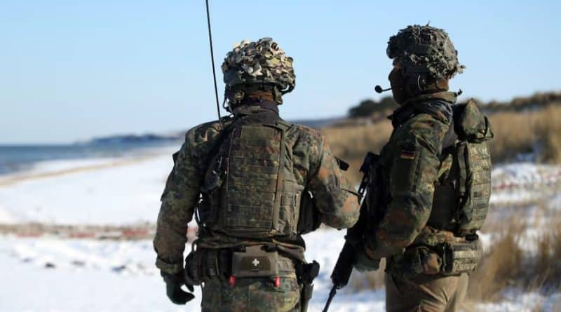 Soldati tedeschi della Bundeswehr durante un’esercitazione NATO in Germania: Berlino punta a diventare la prima forza militare convenzionale d’Europa entro il 2039