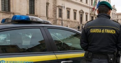 militari della guardia di finanza