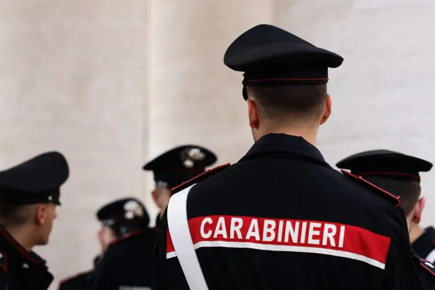 “FIRMARE QUESTO CONTRATTO SIGNIFICAVA RATIFICARE LA CONDANNA ALLA POVERTÀ DEL PERSONALE IN UNIFORME”